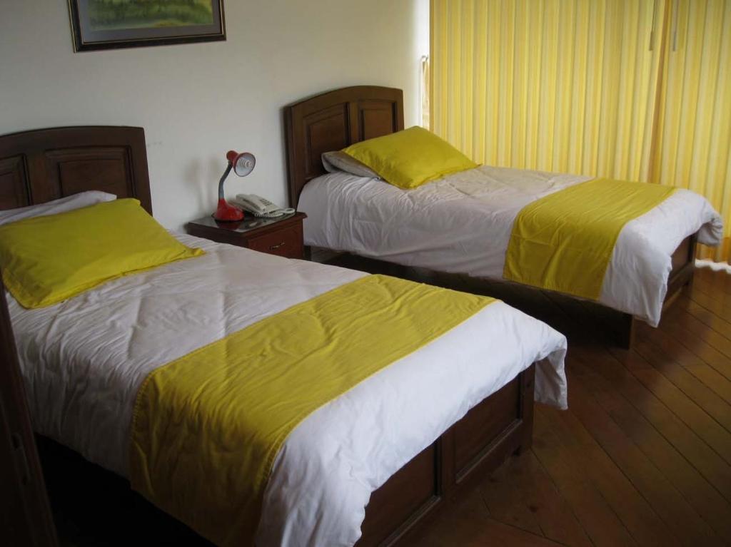 Hotel Rincon Escandinavo Quito Camera foto