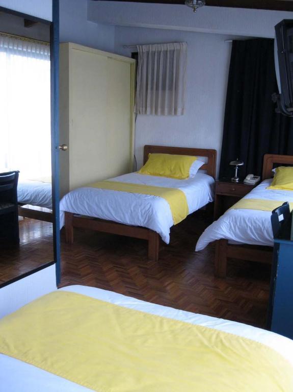 Hotel Rincon Escandinavo Quito Camera foto