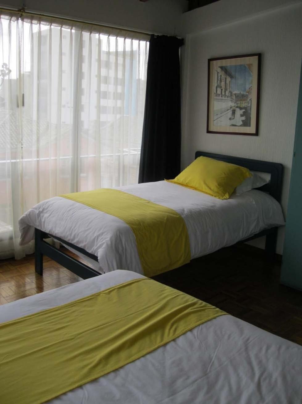 Hotel Rincon Escandinavo Quito Esterno foto
