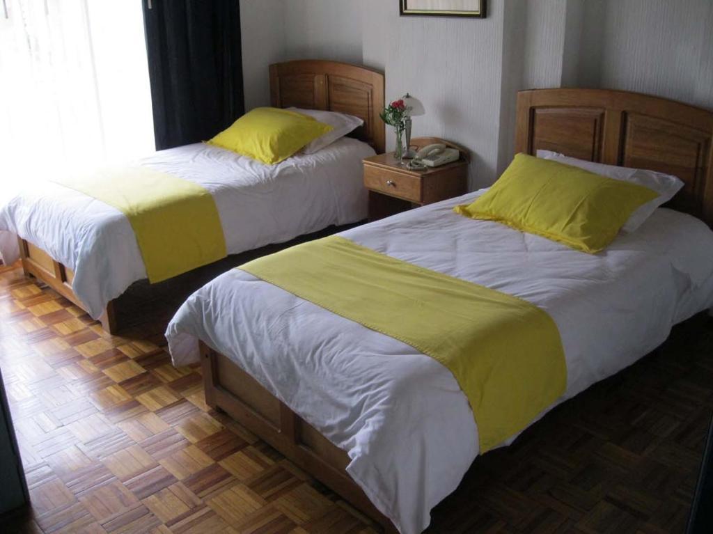 Hotel Rincon Escandinavo Quito Camera foto